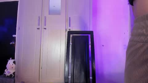 Snapshot of dafnezahira20 chatting on 2, 6, 2026 dafnezahira20 online show from 2, 6, 2026