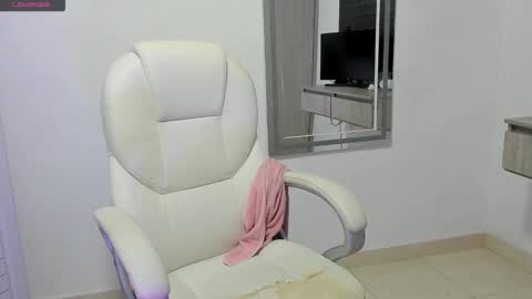 Dahian  online show from 21, 10, 2025