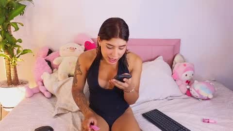 Snapshot of dahiana_prenss chatting on 7, 4, 2026 Dahiana online show from 7, 4, 2026