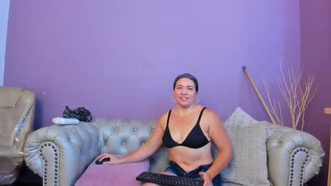 Dahiane Connor online show from 22, 11, 2025