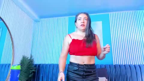 Dahiane Connor online show from 9, 3, 2026