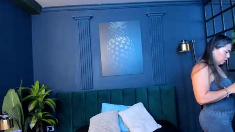 Dahiane Connor online show from 19, 3, 2026