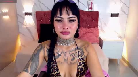 diosa dhaly online show from 18, 4, 2026