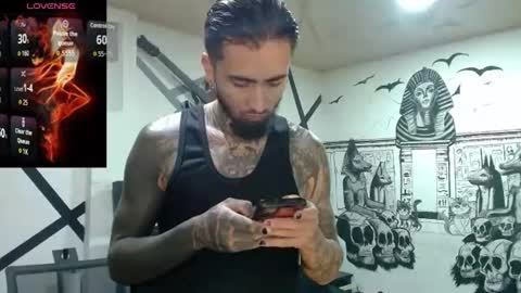 Snapshot of daimon_rock01 chatting on 25, 7, 2026 felipe online show from 25, 7, 2026