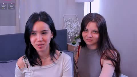 Snapshot of dainalargena chatting on 14, 4, 2026 Aoi and Lily best friends online show from 14, 4, 2026