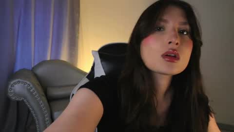 Lauren            online show from 11, 5, 2026