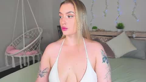 Snapshot of daisy_beckerr chatting on 11, 6, 2026 Viickie online show from 11, 6, 2026