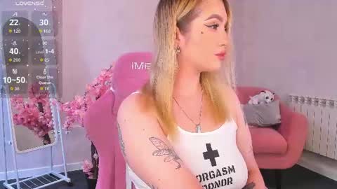 Snapshot of daisy_beckerr chatting on 23, 7, 2026 Viickie online show from 23, 7, 2026