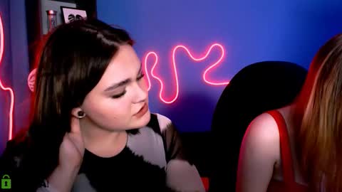 Snapshot of daisy_candy chatting on 25, 9, 2025 Little Di online show from 25, 9, 2025