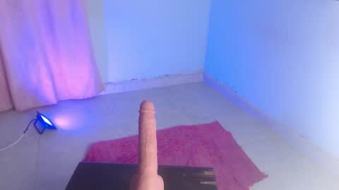 VALENTINA  online show from 27, 10, 2025