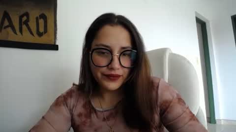 IG  dakotasofiaa online show from 30, 3, 2026