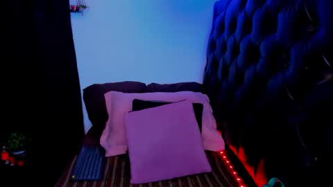 Snapshot of dakota__rosse chatting on 28, 4, 2026 Rosse online show from 28, 4, 2026