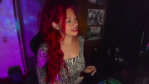 Dakota Crab online show from 2, 2, 2025