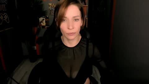 Snapshot of dakota_shelton chatting on 27, 4, 2026 Dakota online show from 27, 4, 2026