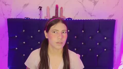 dakotaa_johnson online show from 18, 5, 2026