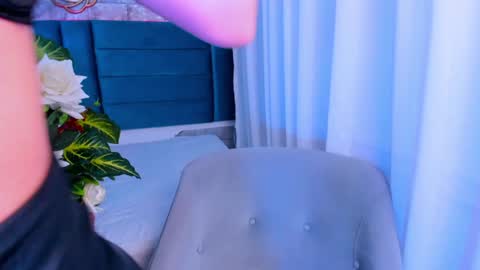 Snapshot of dakottahill chatting on 19, 1, 2025   online show from 19, 1, 2025