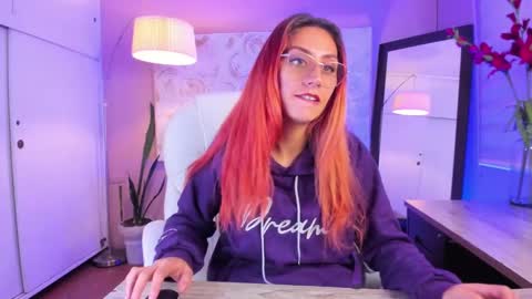 Snapshot of dalia_garrett chatting on 10, 1, 2025 Dalia online show from 10, 1, 2025