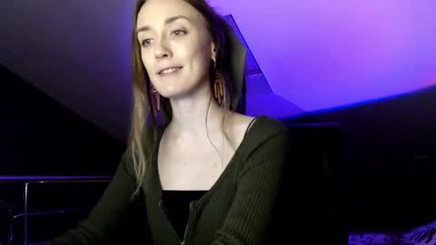 Dalia  online show from 12, 12, 2024