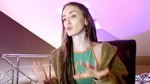 Dalia  online show from 14, 12, 2024