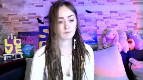 Dalia  online show from 3, 11, 2025