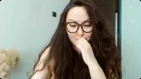 Snapshot of dalidayes chatting on 3, 2, 2026 Dali online show from 3, 2, 2026