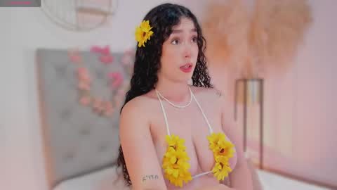 Snapshot of dalylarose chatting on 26, 4, 2026 Dalyla online show from 26, 4, 2026