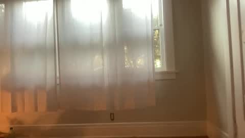 Snapshot of damedauphin chatting on 2, 3, 2026 Montana online show from 2, 3, 2026