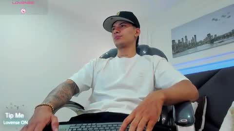 DAMIAN online show from 7, 1, 2026