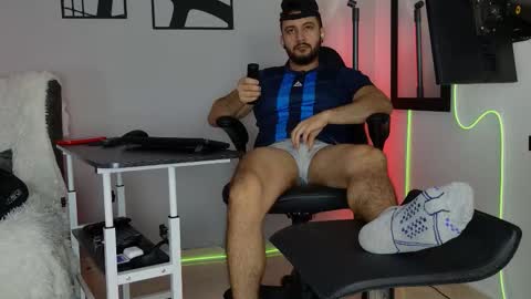 Jaxon online show from 12, 2, 2026