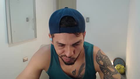 Snapshot of damian_muscle chatting on 16, 10, 2025 Damian online show from 16, 10, 2025