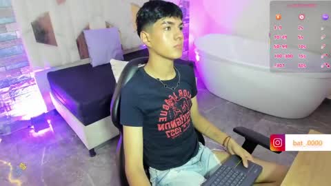 Snapshot of damian_tay chatting on 28, 4, 2026 damian_tay online show from 28, 4, 2026