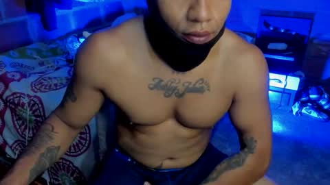 Snapshot of damian_torner chatting on 27, 5, 2026 Damian torner online show from 27, 5, 2026