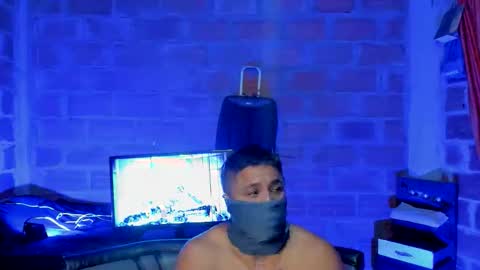 Snapshot of damian_torner chatting on 28, 5, 2026 Damian torner online show from 28, 5, 2026