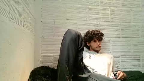 Snapshot of damian_vadim chatting on 27, 5, 2026 Damian Vadim online show from 27, 5, 2026