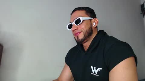 Snapshot of damiannstonexxx chatting on 7, 3, 2025 Danny online show from 7, 3, 2025