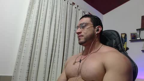 Snapshot of damiannstonexxx chatting on 19, 5, 2026 Danny online show from 19, 5, 2026