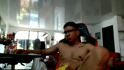 Snapshot of damyan_2003 chatting on 2, 7, 2026 damyan_2003 online show from 2, 7, 2026