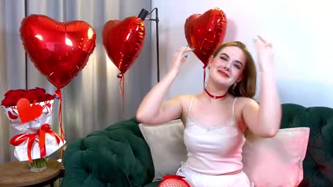 Snapshot of danadrake chatting on 13, 2, 2025 Dana online show from 13, 2, 2025