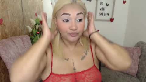 danalaleska online show from 8, 11, 2025