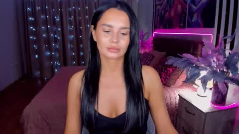 DanaMiers online show from 11, 11, 2025