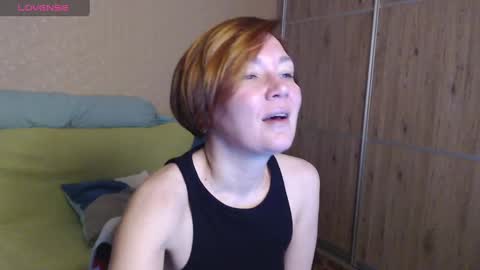 Snapshot of danbie_leen chatting on 3, 2, 2025 danbie_leen online show from 3, 2, 2025