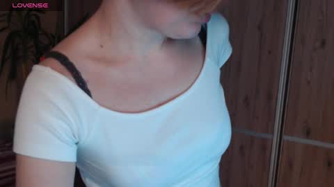 Snapshot of danbie_leen chatting on 21, 2, 2025 danbie_leen online show from 21, 2, 2025