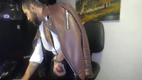 danbury online show from 17, 10, 2025