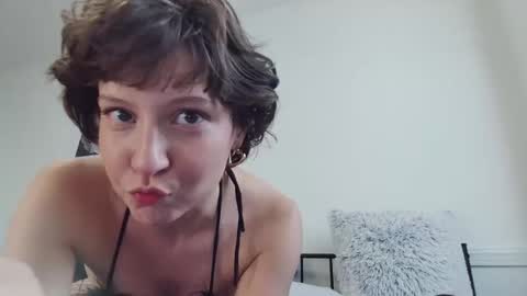 Snapshot of dancerbb chatting on 7, 5, 2026 DancerBB online show from 7, 5, 2026