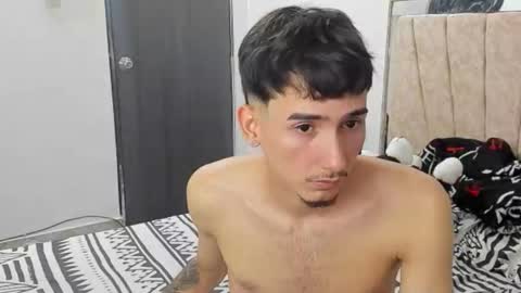 Snapshot of daniel_443 chatting on 21, 9, 2025 DANIEL online show from 21, 9, 2025