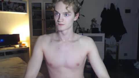 Snapshot of daniel_yumm chatting on 17, 4, 2026 Daniel online show from 17, 4, 2026