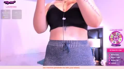 Snapshot of daniela_beauty chatting on 28, 7, 2026 daniela online show from 28, 7, 2026