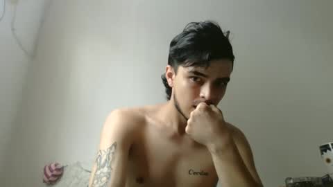 Snapshot of danielhot17 chatting on 4, 12, 2024 DANIEL online show from 4, 12, 2024