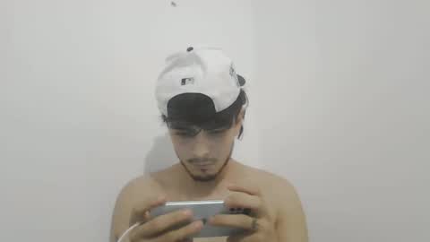 Snapshot of danielhot17 chatting on 21, 12, 2024 DANIEL online show from 21, 12, 2024