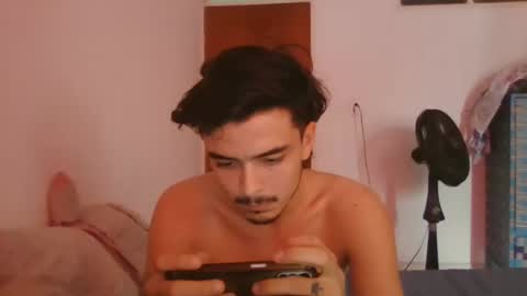 Snapshot of danielhot17 chatting on 17, 1, 2025 DANIEL online show from 17, 1, 2025